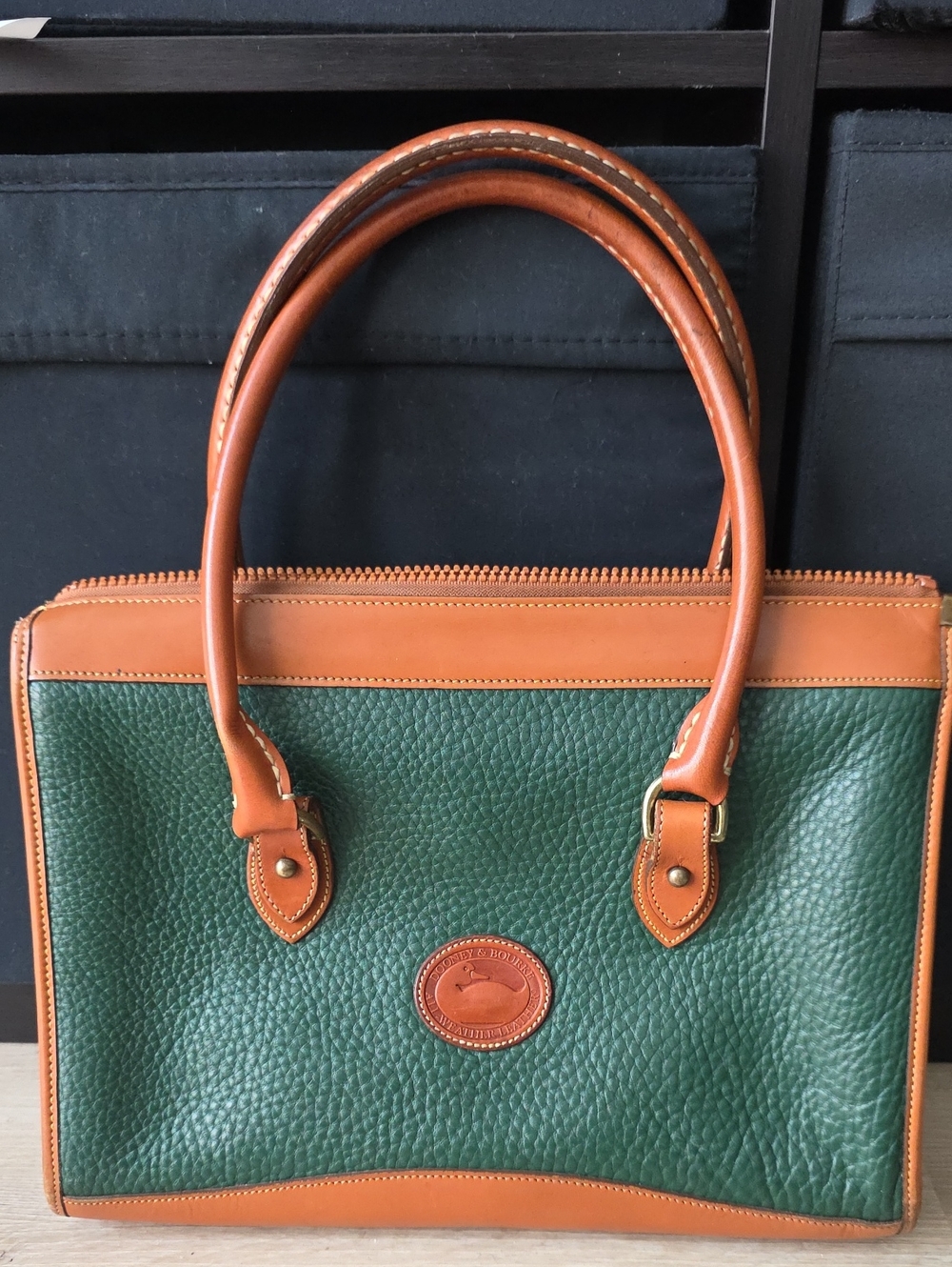 Vintage Dooney & Bourke All-Weather Leather zip-top satchel bag w/ Wallet